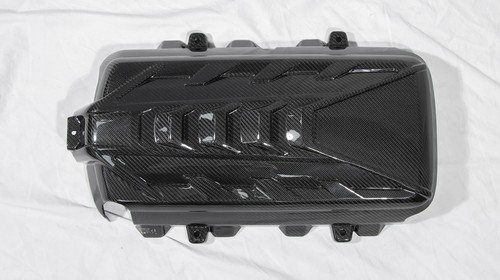 Real Carbon Fiber Engine Cover For 2020-2024 Chevrolet Corvette C8 Black NEW - Picture 11 of 24