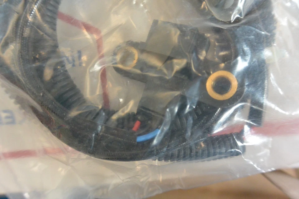 Датчик положения коленчатого вала Napa для Hyundai Santa Fe 2001-2006 годов выпуска 2,4 л CSS9236 - Изображение 2 из 2