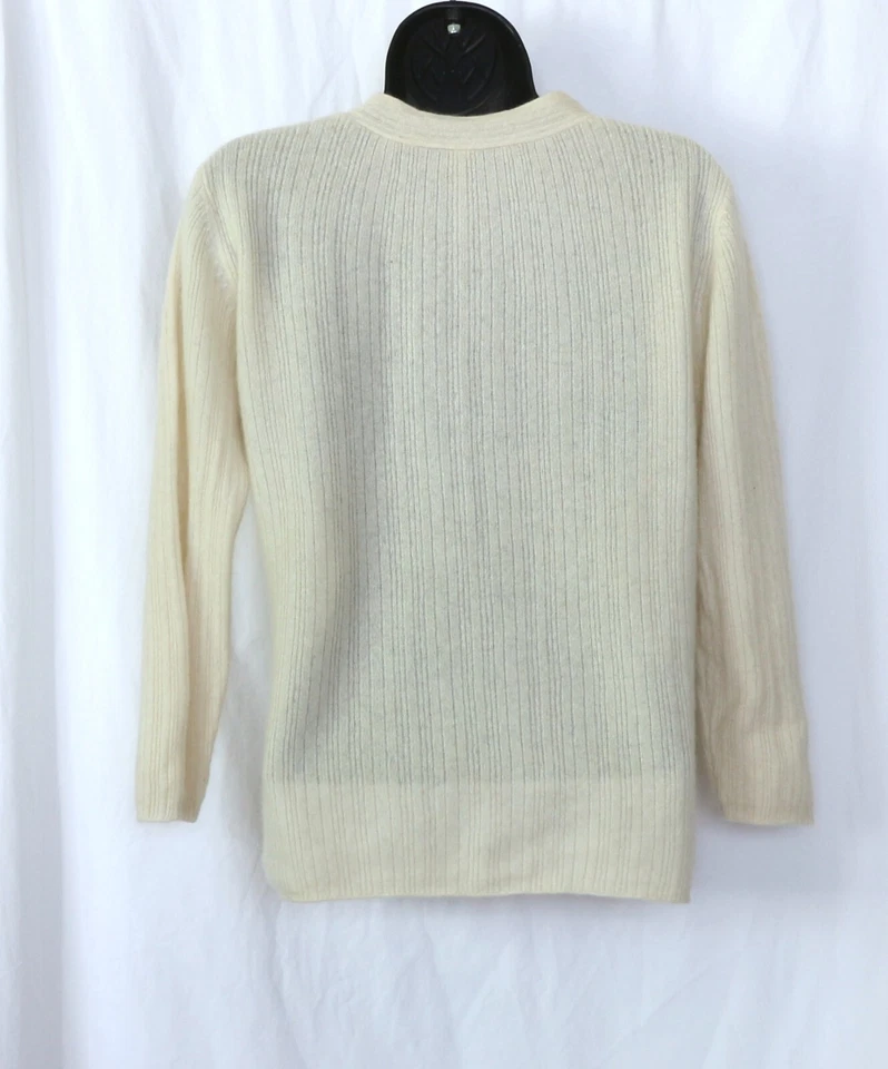 EASEL Ivory Cashmere 5 Button Pullover 3/4 Slvs 39 In Chest 22 In Long Sz L? EXC - Image 2 of 4