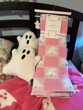 TJ Maxx Viral Ghost Pink Oversized Throw Blanket + 2 Target Ghost Pillows LOT