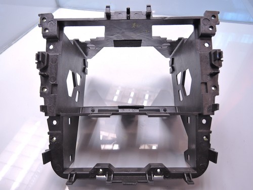 VW GOLF V DOPPELDINSCHACHT RADIO DINSCHACHT 1K0858005D (MH44)