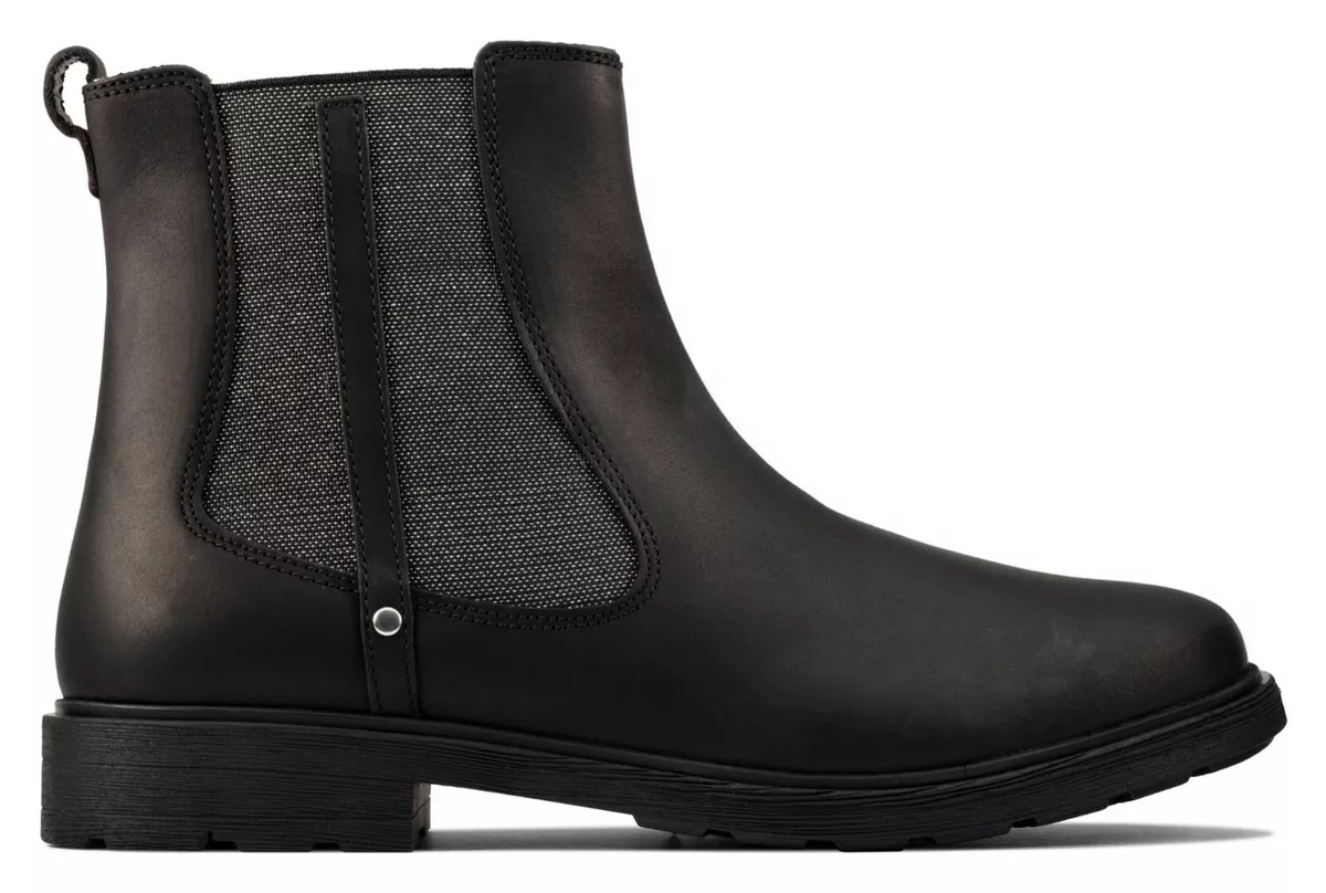 Clarks childrens deals chelsea boots