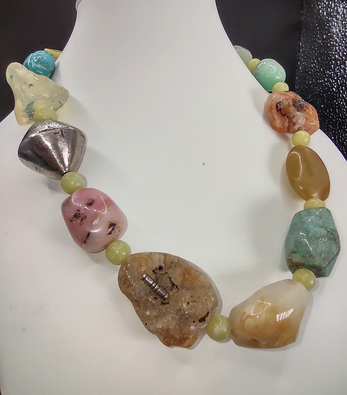 AGATE, CARVED JADE, MULTIPLE GEMSTONE NECKLACE 92… - image 3