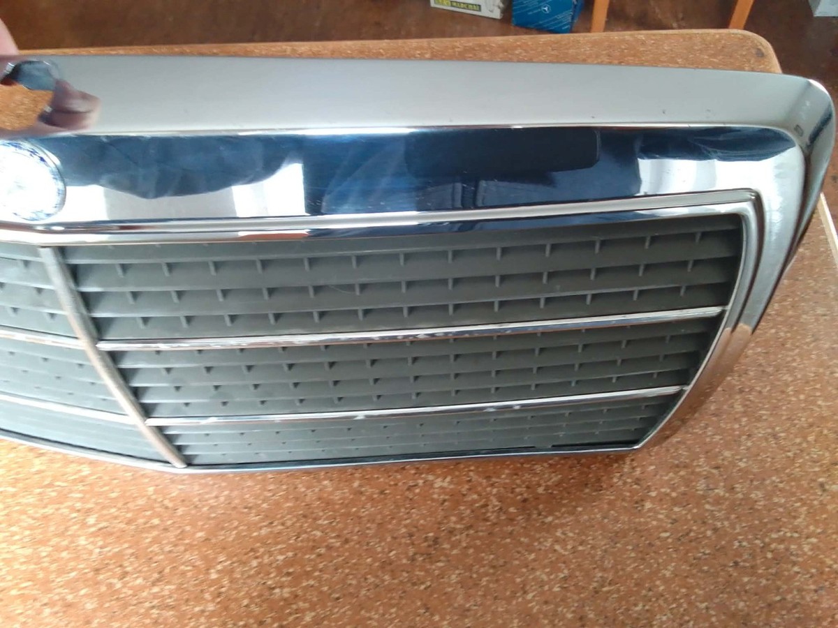 Mercedes Benz w201 190E 190D Kühlergrill bonnet grill | eBay