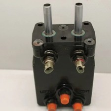 Used Hydraulic Brake Valve Fits New Holland Tg210 Tg230 87731065