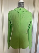 Lululemon Mist Over Windbreaker Jacket Neon Green, Size 6