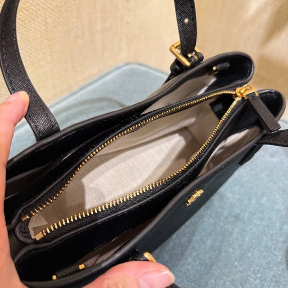 Tory Burch Saffiano Leather Crossbody Mini Tote Bag In Black
