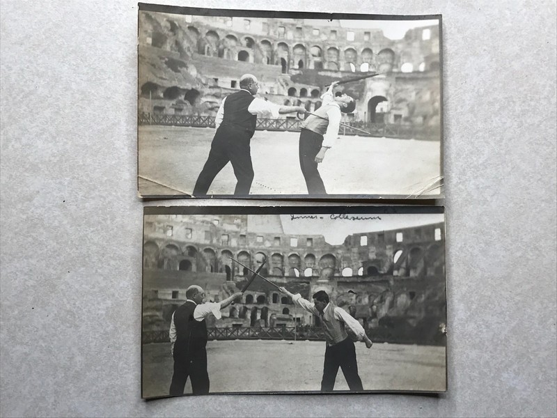 EN2251 Vintage Postcard Photo Two Actors Dueling