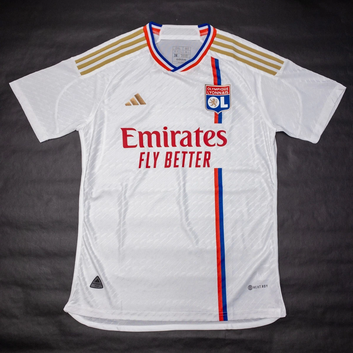 Preços baixos em Adidas olympique lyonnais fã de Futebol Clube