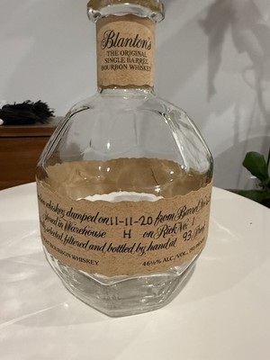Blanton s 11/11/20 Original Single Barrel Bourbon Whiskey  Bottle 750ml
