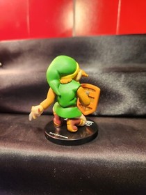 Medicom UDF Nintendo Figure: The Legend of Zelda NES Art Style Link