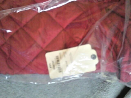 Women’s ST JOHNS BAY Quilted Puffer Vest in Red w/Full Zip NWT XXLarge - Picture 2 of 2