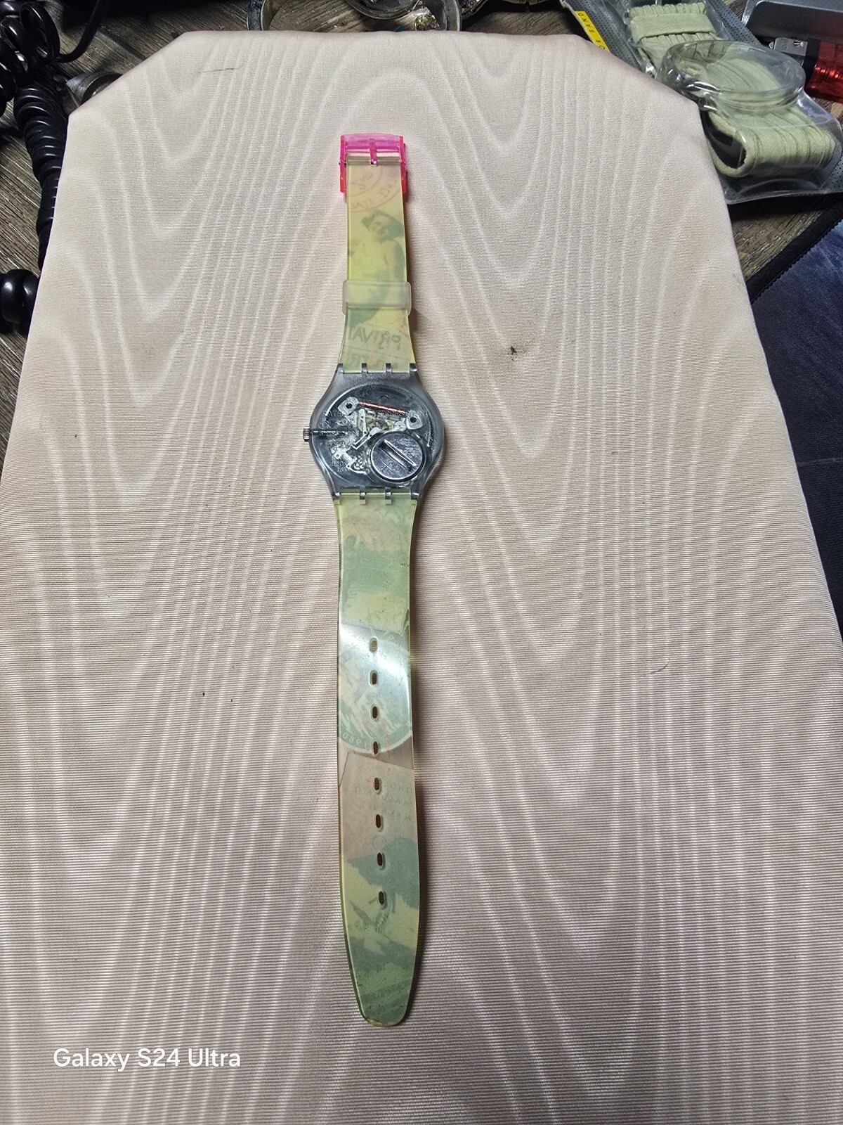 Swatch Postcard GN127 "Working" - image 3