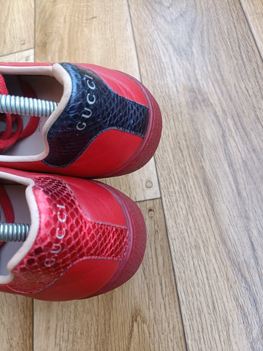 GUCCI ACE BEE RED MEN LEATHER SNEAKERS SIZE 42 EU, 9 US, 8.5 GUCCI ACE BEE RED MEN LEATHER SNEAKERS SIZE 42 EU, 9 US, 8.5