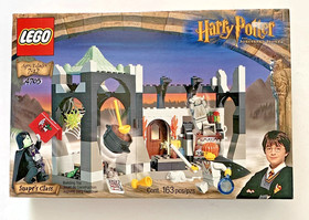 Lego 4705, Snape's Class, Harry Potter, 100% Complete w/ minifigs & instructions