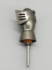 Vintage Flaschenausgie&szlig;er Ritterhelm