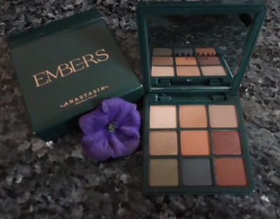 Anastasia embers mini eyeshadow palette new in box