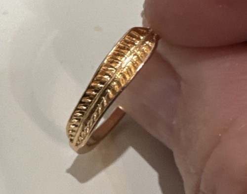 Anello foglia oro circa una misura 7 - Foto 5 di 12