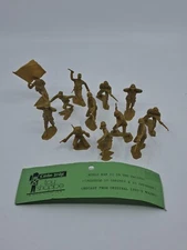 Louis Marx & Co US Army 1963 Re-Cast Toy Soldiers Lot of 12 -  World War II