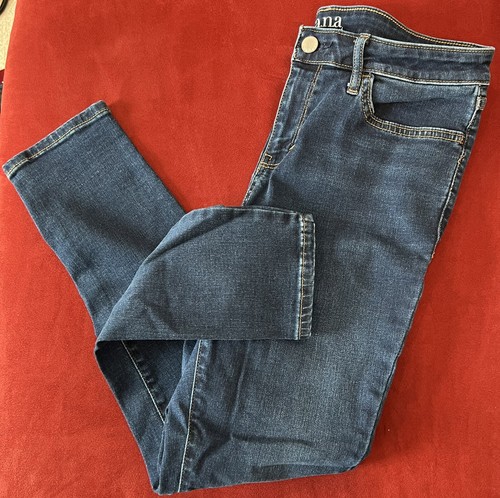 Mid Rise Jegging Style Jeans EUC | eBay