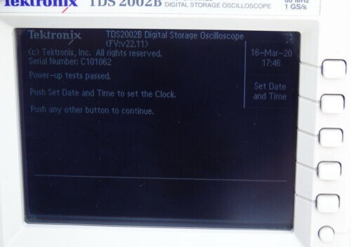TEKTRONIX TDS2002B 60 MHZ 2 CHANNEL DIGITAL OSCILLOSCOPE W