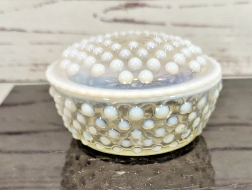 Vintage Anchor Hocking Moonstone Opalescent Hobnail Small Lidded Bowl 4.5" D