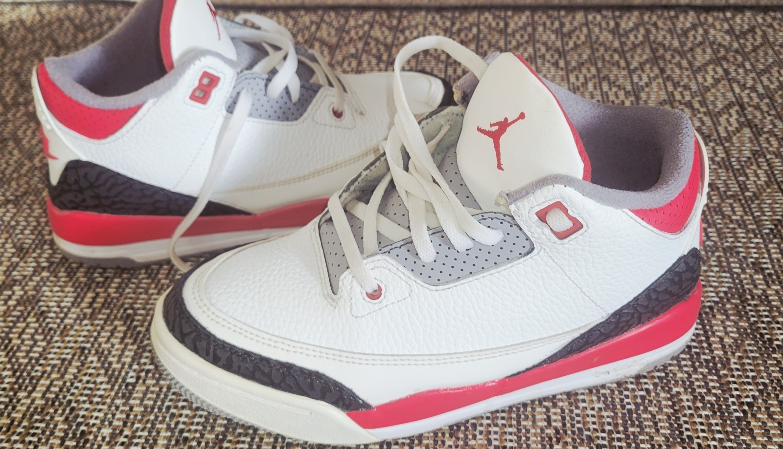 Jordan Air Jordan 3 Low Top Leather Colorblock Kids 3Y DM0966-160