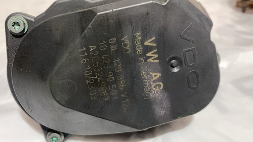 Audi A4 B8 2.0 TDI Diesel Motor Ansaug Krümmer Klappen Steller 03L129086