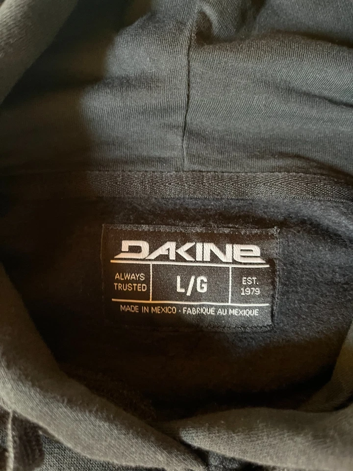 Sudadera con capucha negra grande para mujer DAKINE Pollard Foto 3 de 4