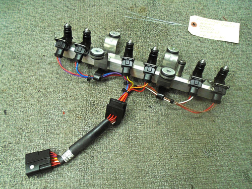 Fuel Rail w Injectors and Rail Harness 840481001/880745T1 Mercury 200-250 Hp