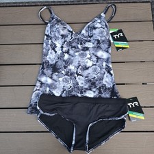TYR Durafast Women's Verona Grey Rose Brooke Tank Hipkini Size M New