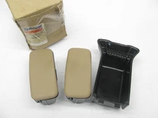 NEW Genuine OEM PF28SK5 Ash Tray Kit For 2000 Dodge Grand Caravan