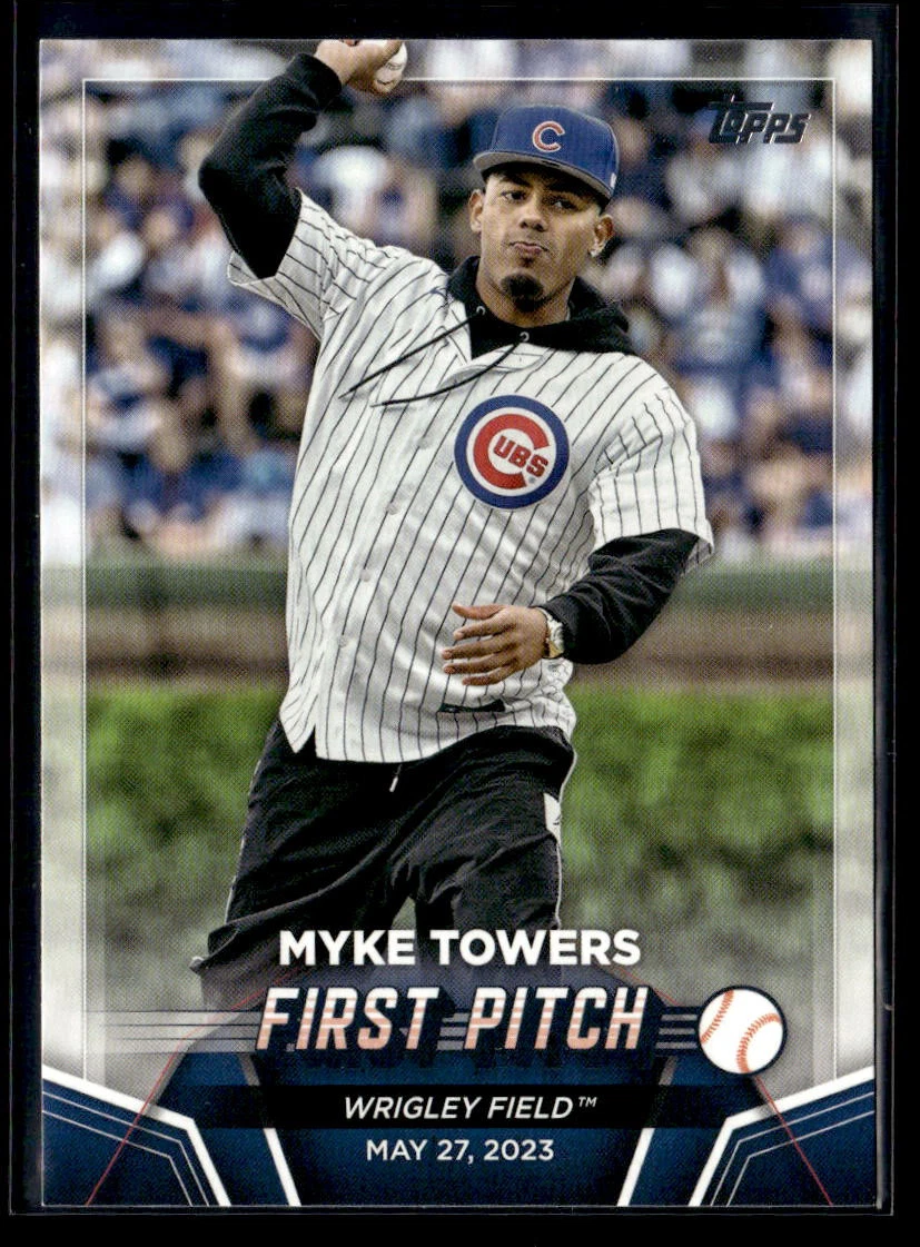 Myke Towers trading card