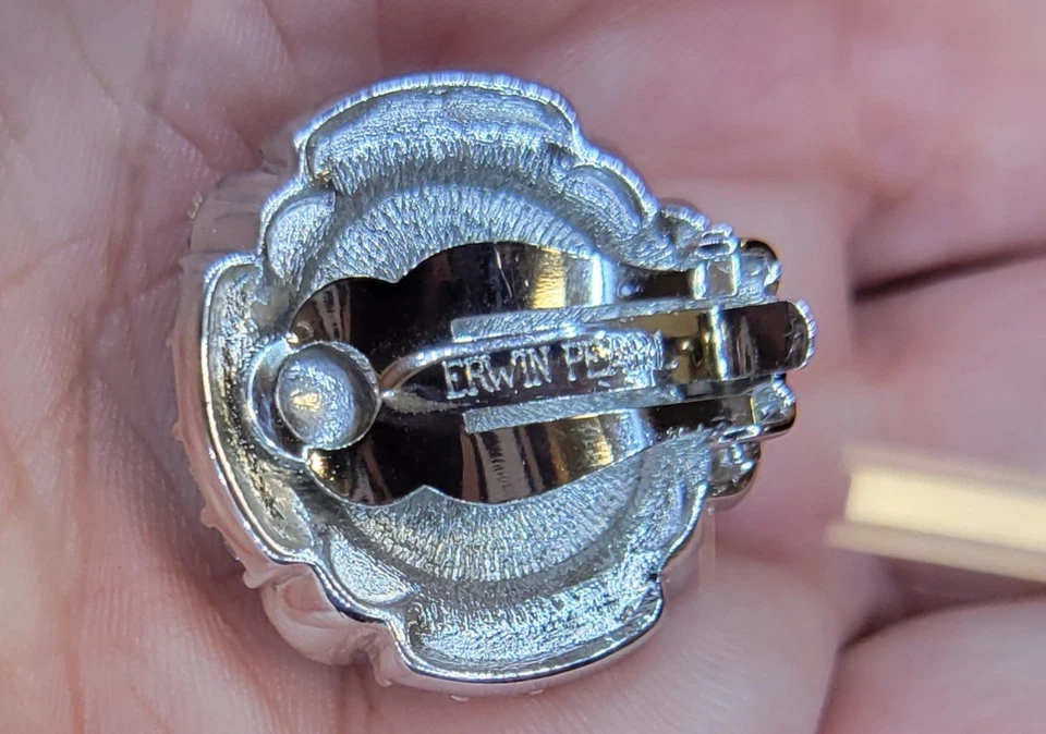 Pendientes Edwin perlas grises y cristal Foto 4 de 4