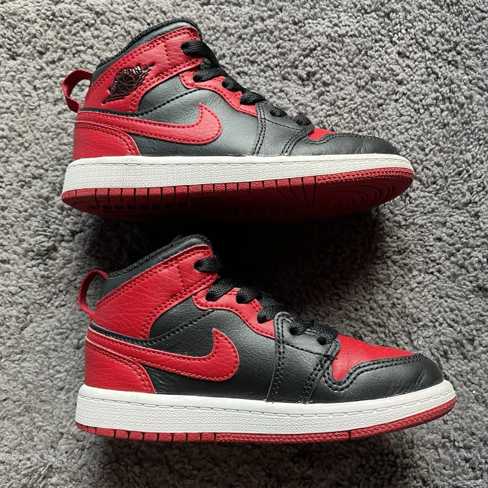 Nike Air Jordan 1 Mid PS "Banned" Negro Rojo Clásico Talla 11C 640734-074 Foto 3 de 4