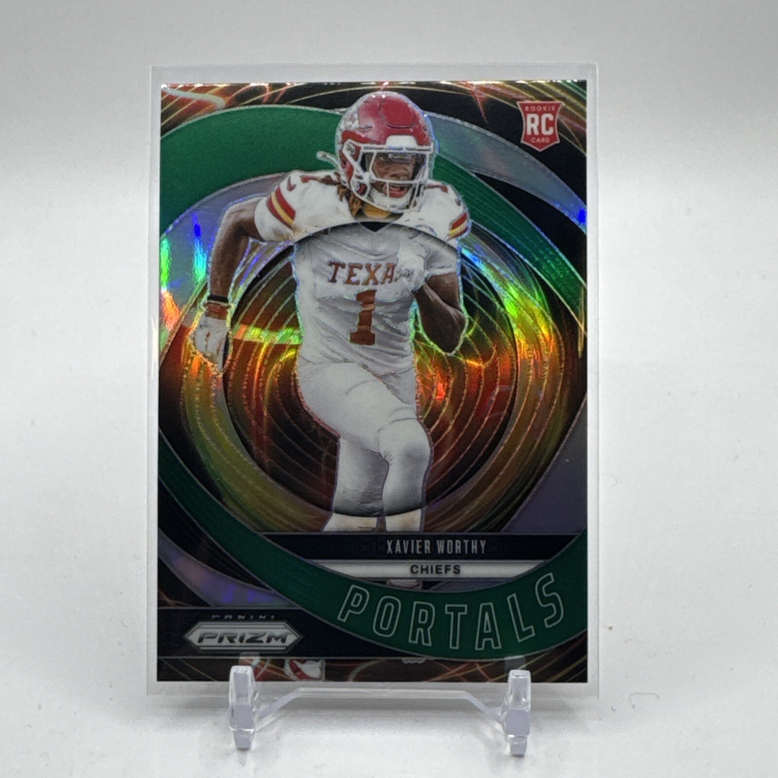 2024 Panini Prizm - Portals Green Prizm #10 Xavier Worthy (RC) - Chiefs