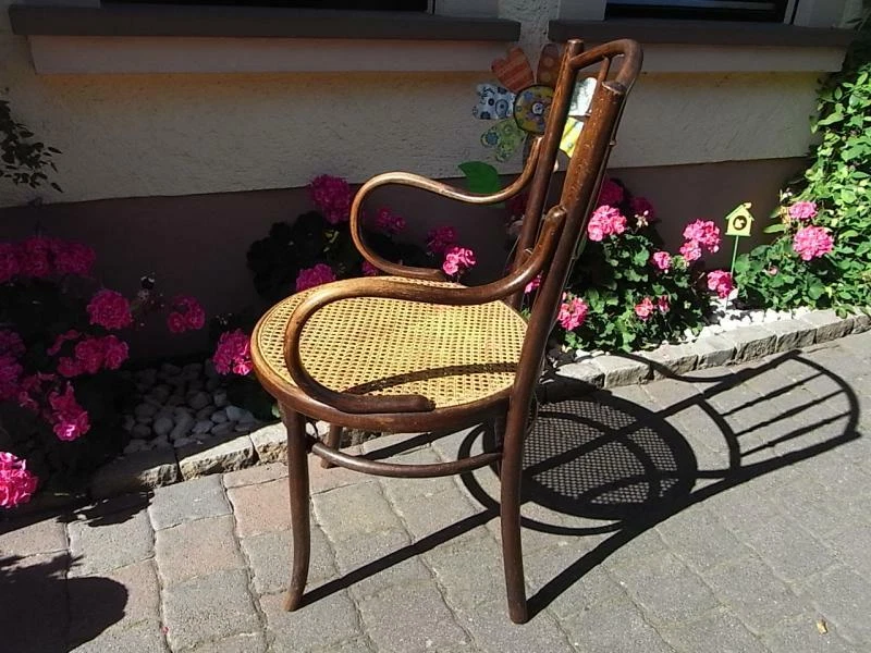 Bild 2 von 12