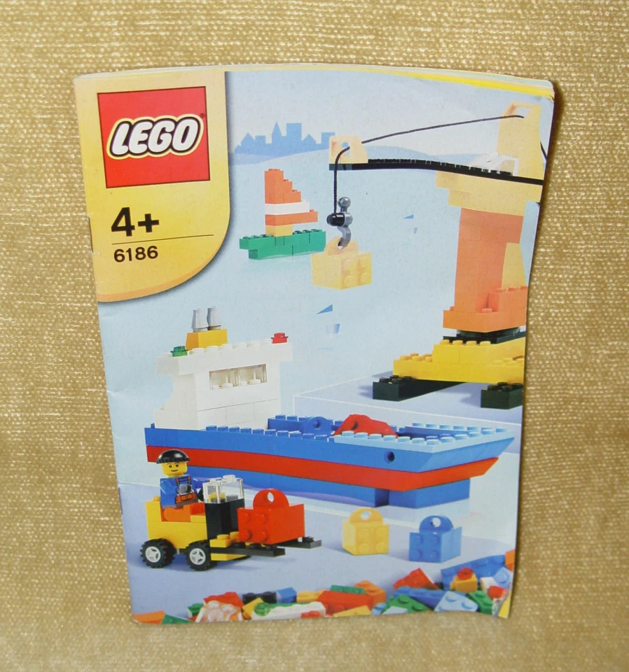 LEGO 6186 Build Your Own LEGO Harbor, photo 3 of 5