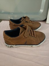 Nautica Boys Size 11 GULFE MODEL, USED SEE PHOTOS 00R