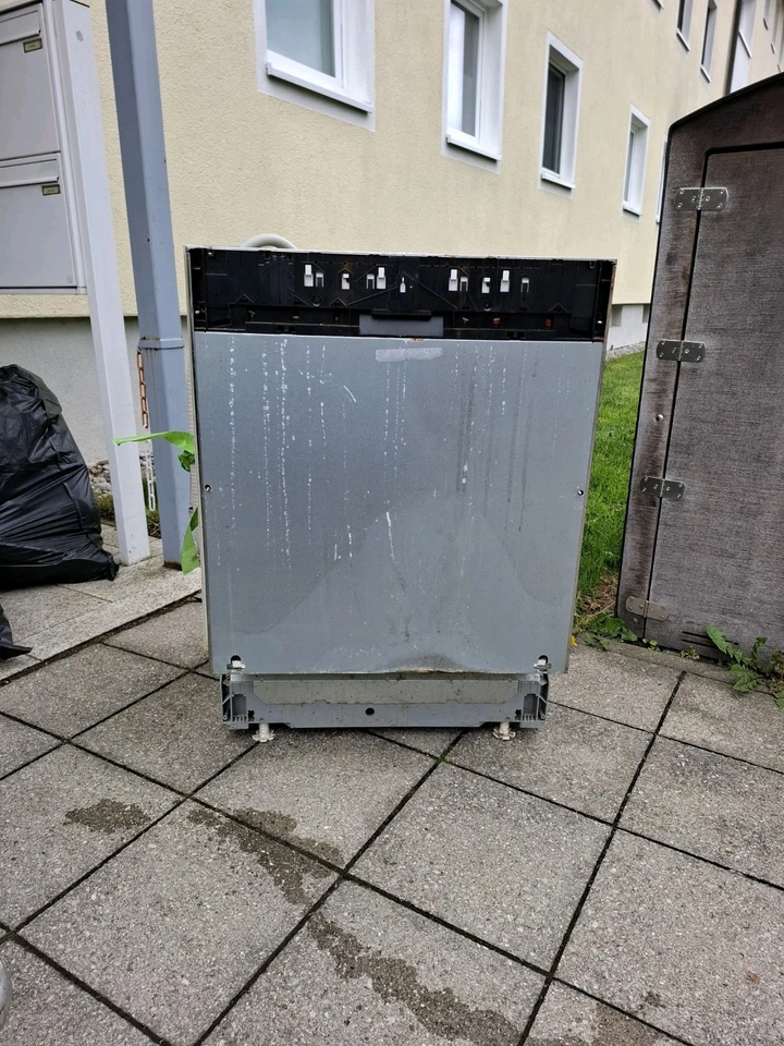 Zu Verschenken. NUR Abholung!!!