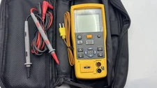 FLUKE 714B THERMOCOUPLE CALIBRATOR W / LEADS & PROBE-FREE SHIPPING
