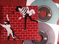 THE MULDOONS 2 x 7" Detroit Garage Punk Rock YOU'RE ON THE MENU Color Vinyl /500