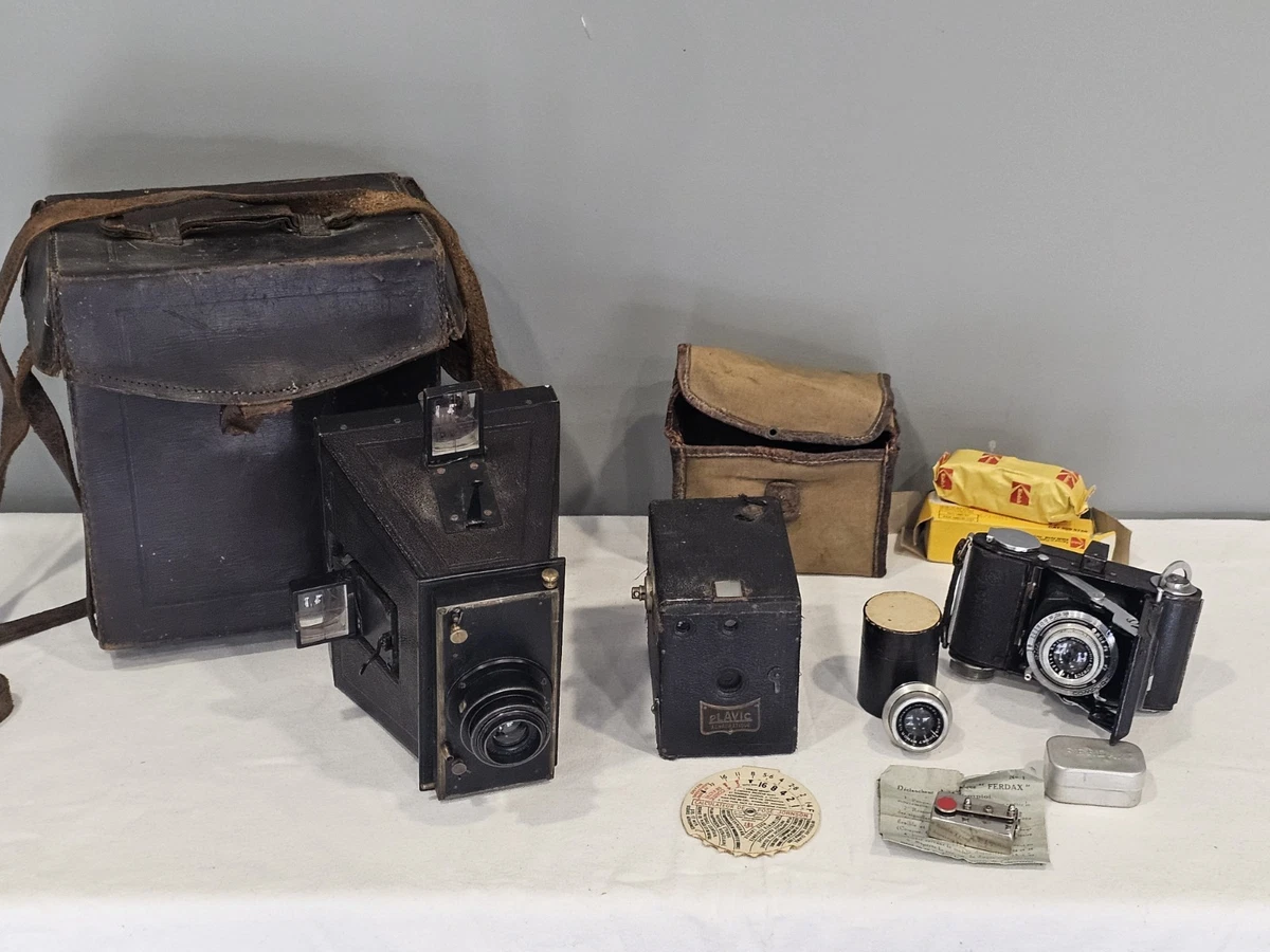 Appareils photo anciens pour la décoration ou la réparation