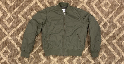 Gap olive  bomber jacket(377)