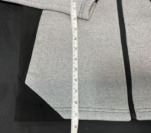 Men's Reebok Grey Black & Infared Thick Fleece 1/2 Knit Style Track Jacket Sz M - Picture 7 of 10
