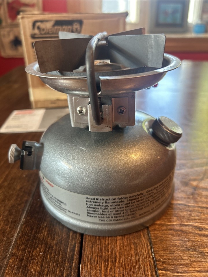 Coleman 533 Sportster II Dual Fuel Single Burner Camp Stove w/ Funnel