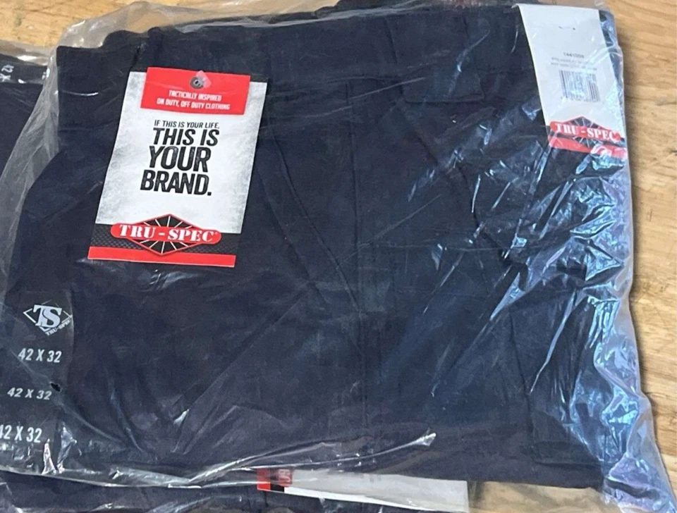 Tru-Spec 1441 Flame Resistant Pants, Navy, 7.5 Oz 100% Cotton Size 42-32 - Image 2 of 4