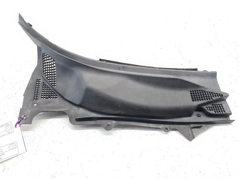 04-09 Nissan 350z Front Passenger Cowl Vent Panel OEM 66862CD010 