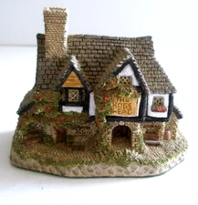 Vintage David Winter Hog's Head Beer House  Handpainted Handmade CE