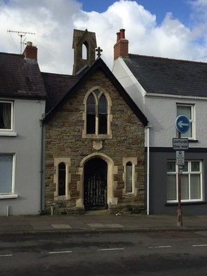 Photo 6x4 Infant School 1887 Haverfordwest/Hwlffordd Sandwiched between  c2018